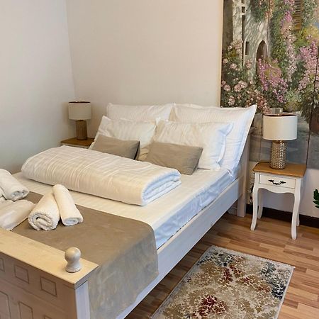Charming Apartament Nagyszeben Kültér fotó